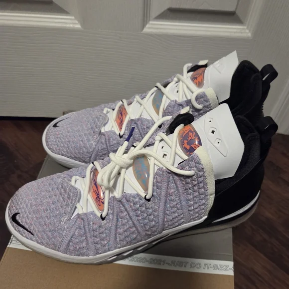 Lebron 18 Men Sz 13. Never Worn. Comes In Box.